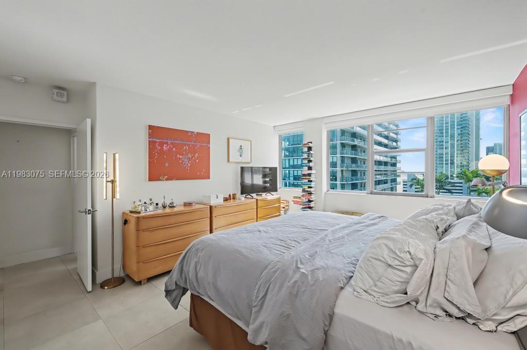 3301 NE 5th Ave #PH06 Miami, FL 33137