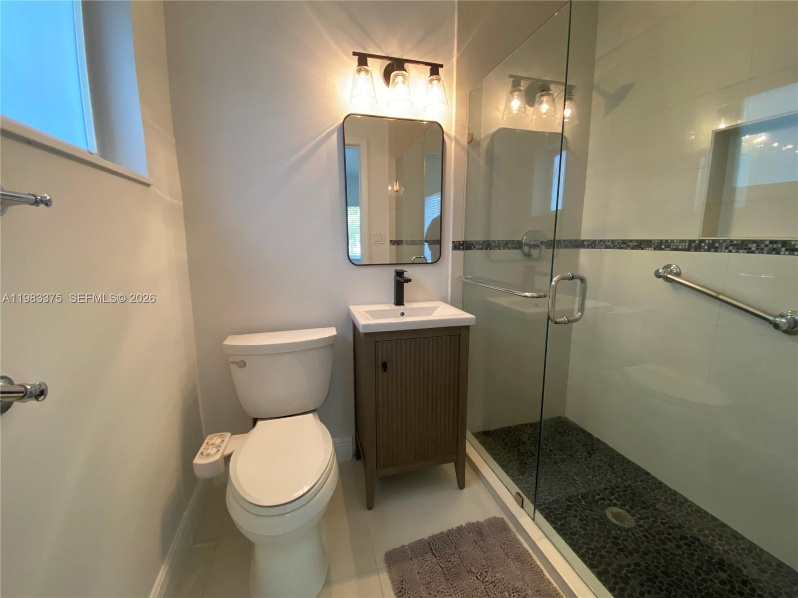 5767 SW 35th St Miami, FL 33155