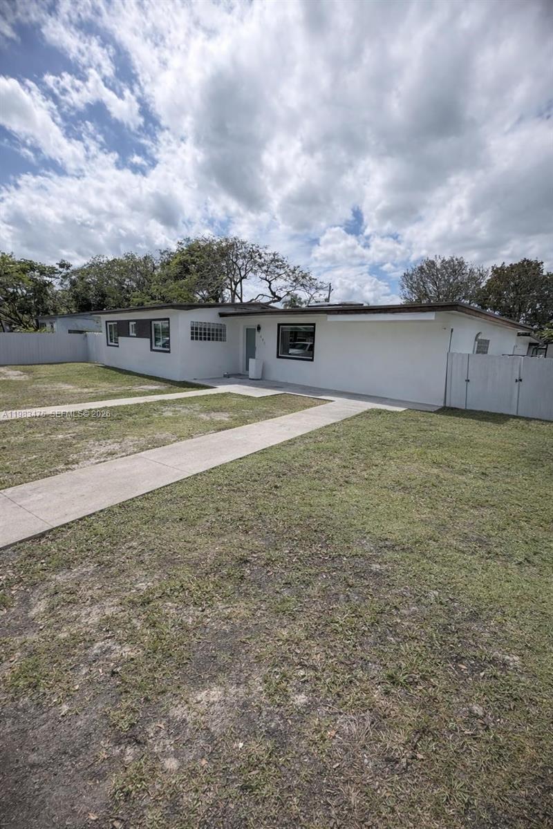 9441 Caribbean Blvd Cutler Bay, FL 33189