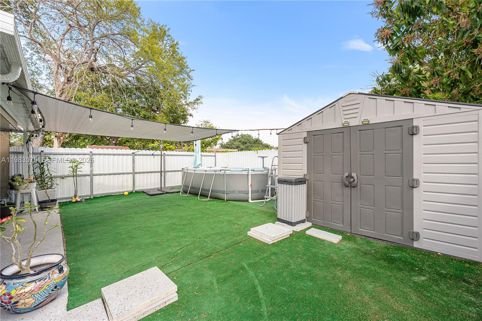 2419 NW 101st St Miami, FL 33147