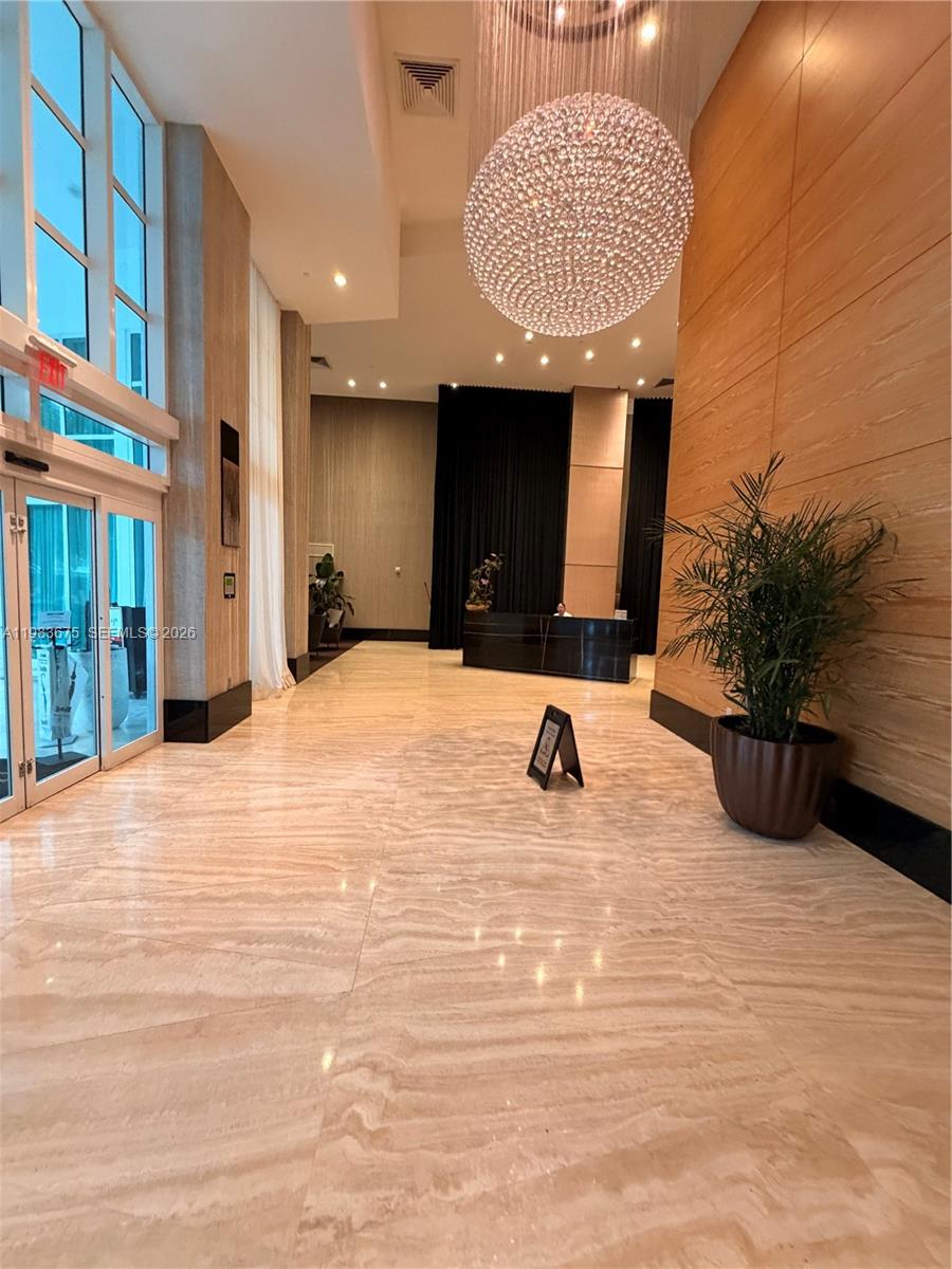 950 Brickell Bay Dr #4100 Miami, FL 33131