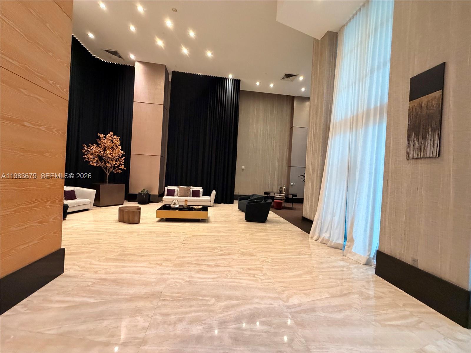 950 Brickell Bay Dr #4100 Miami, FL 33131