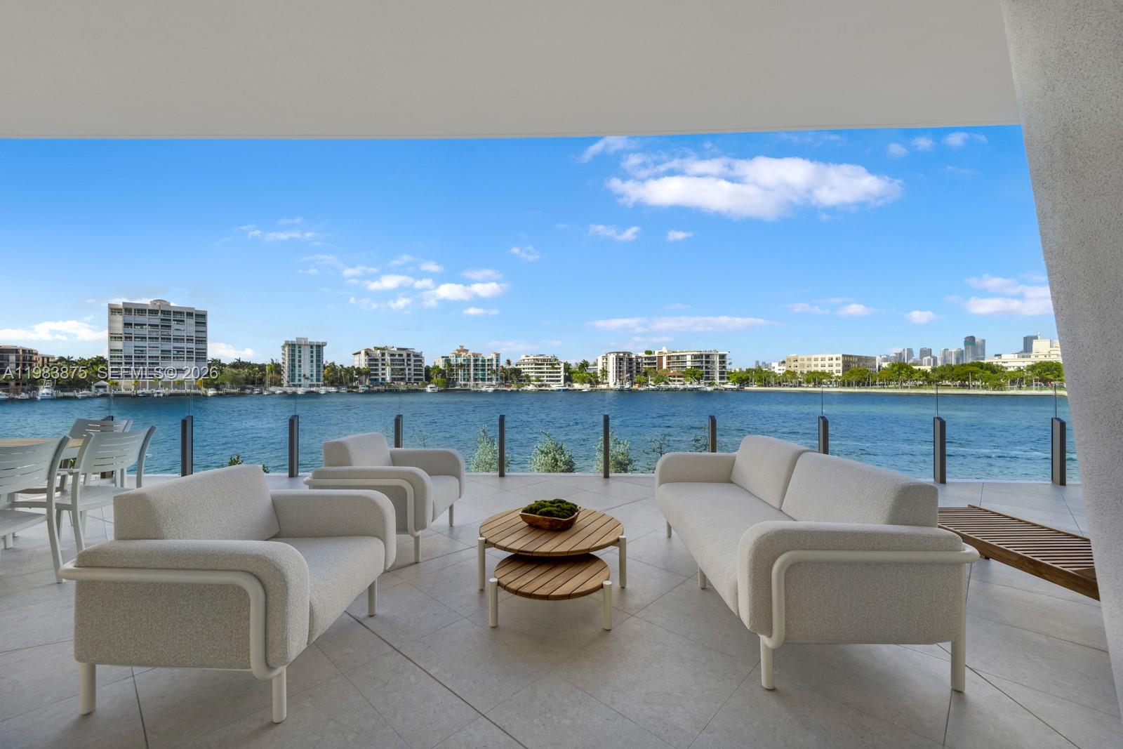 5 Grove Isle Dr #L205 Miami, FL 33133