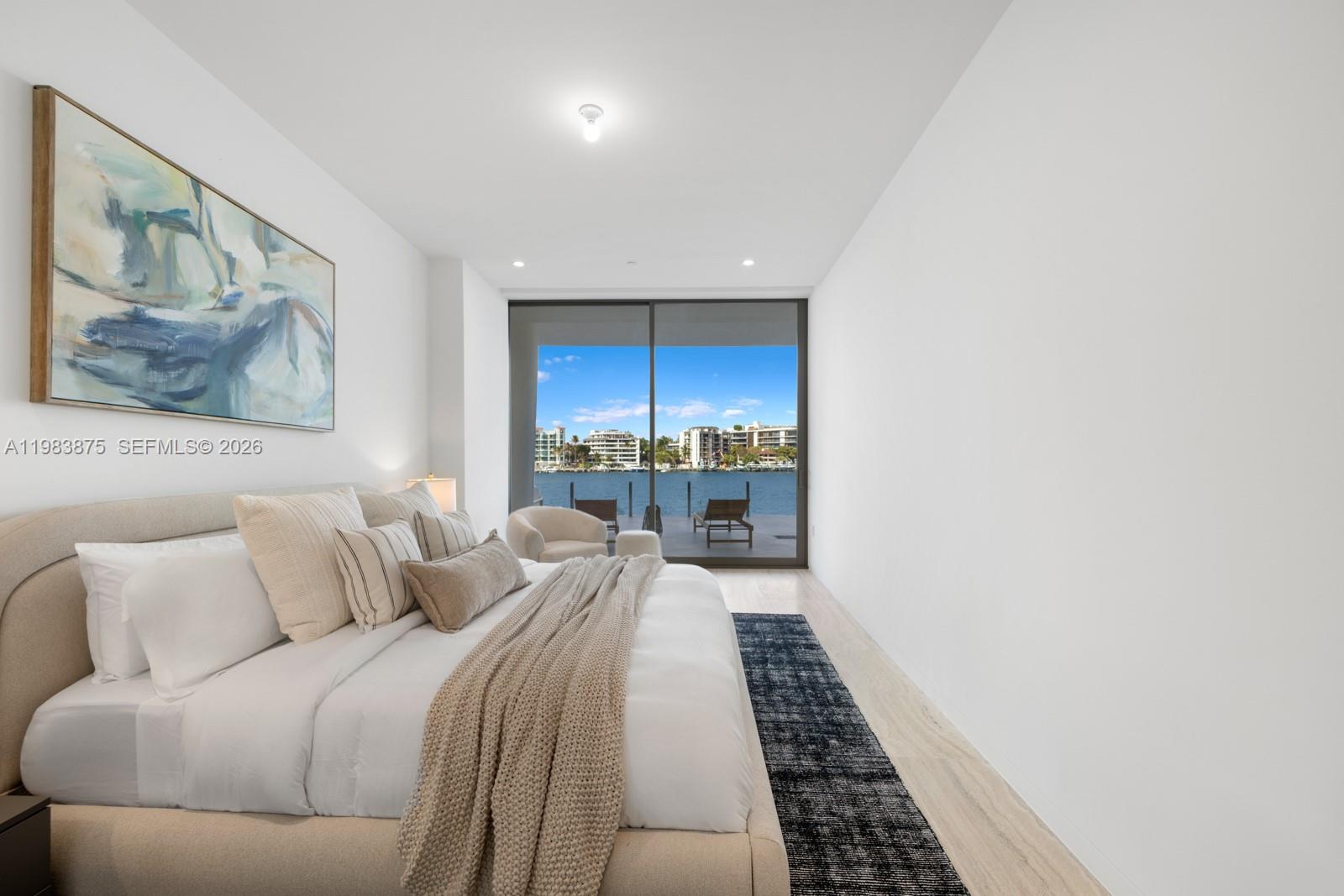 5 Grove Isle Dr #L205 Miami, FL 33133