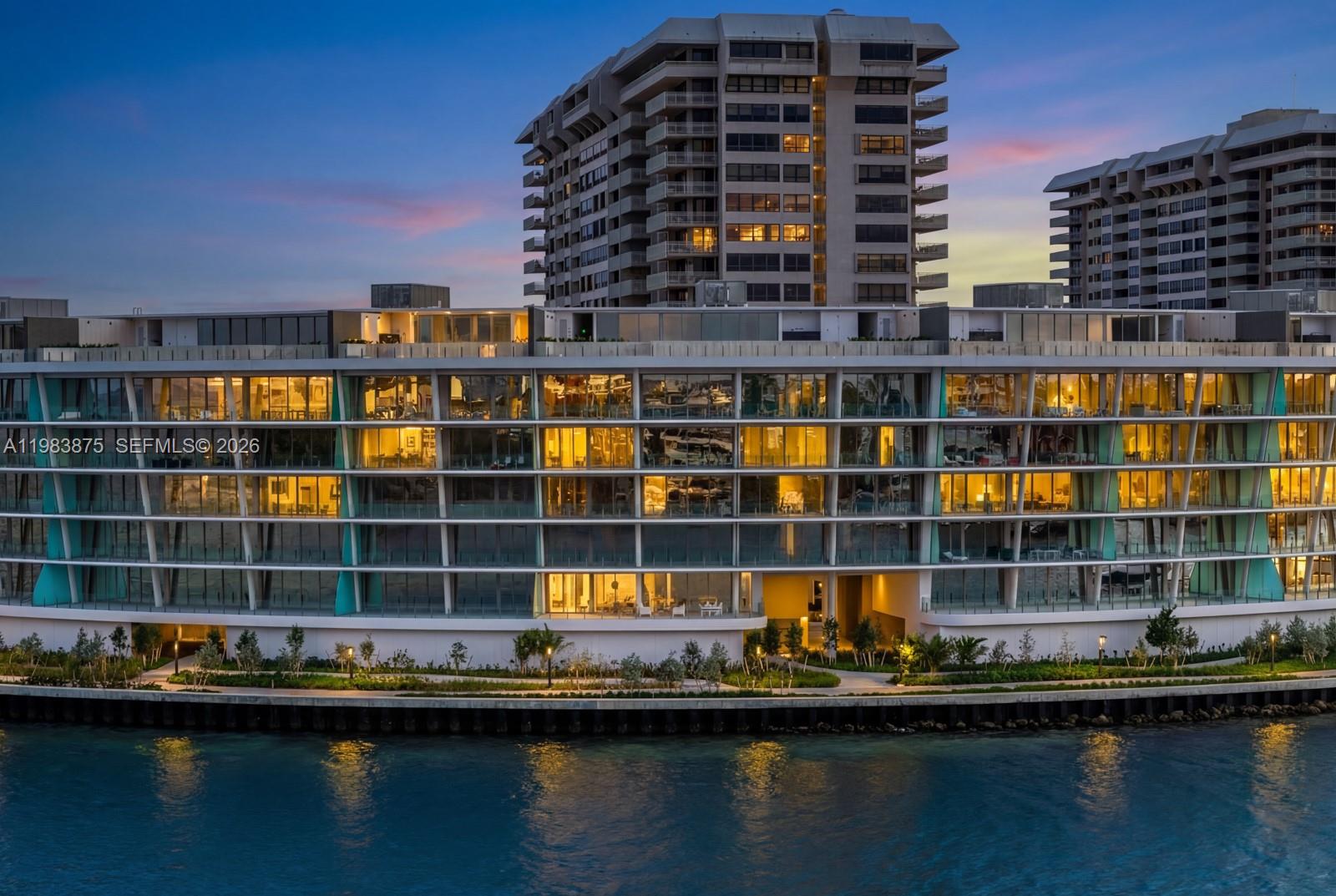 5 Grove Isle Dr #L205 Miami, FL 33133