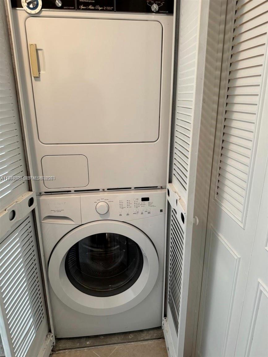 20850 San Simeon Way #107-5 Miami, FL 33179