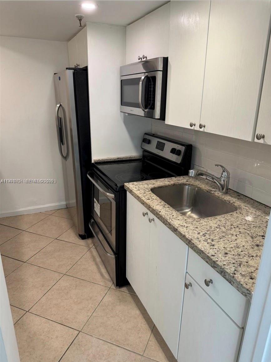 20850 San Simeon Way #107-5 Miami, FL 33179