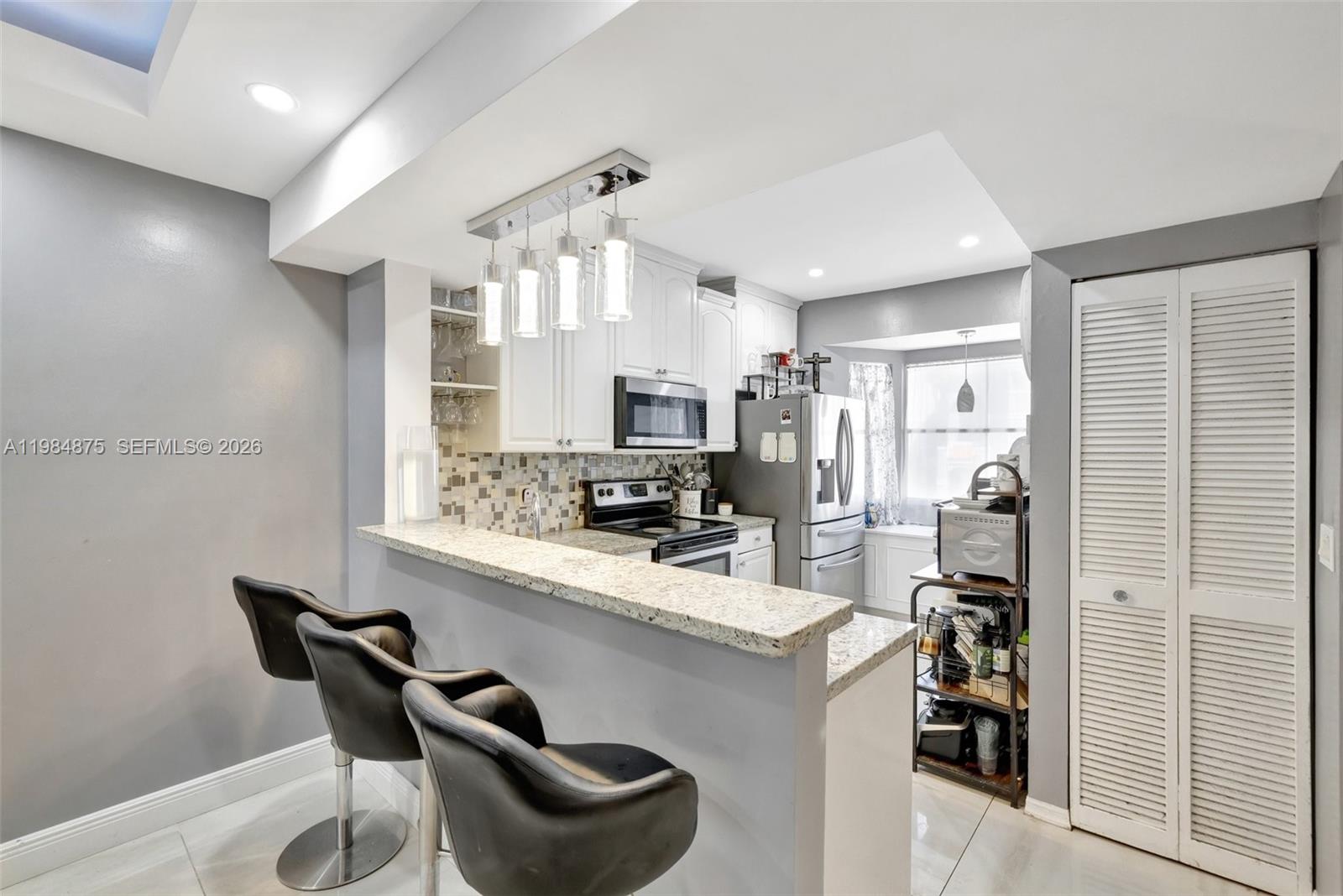 12662 NW 14th St Sunrise, FL 33323