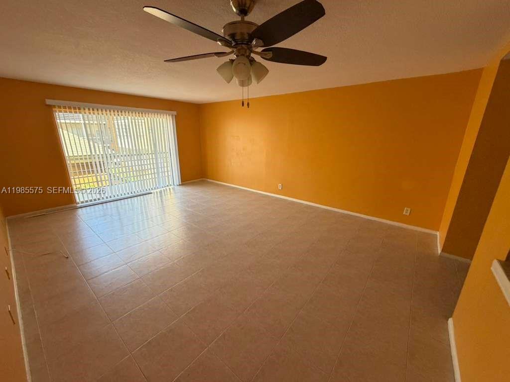 4848 NW 24th Ct #232 Lauderdale Lakes, FL 33313