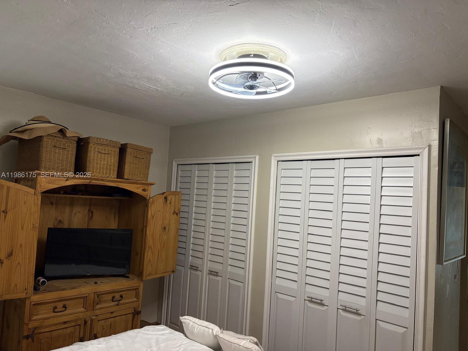 1758 SW 18th St Miami, FL 33145