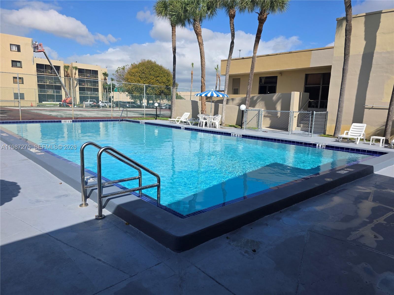 8615 NW 8th St #319 Miami, FL 33126