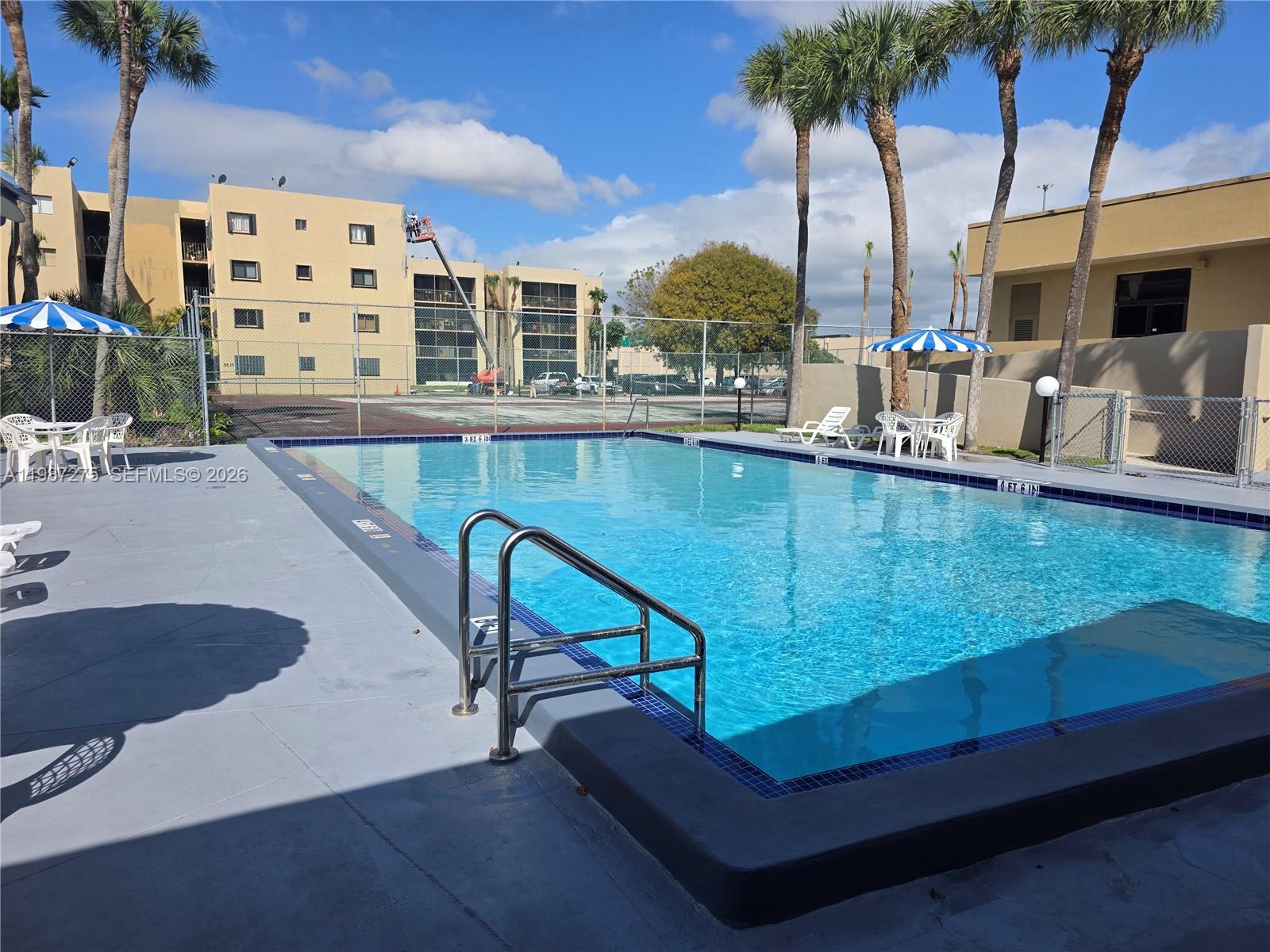 8615 NW 8th St #319 Miami, FL 33126