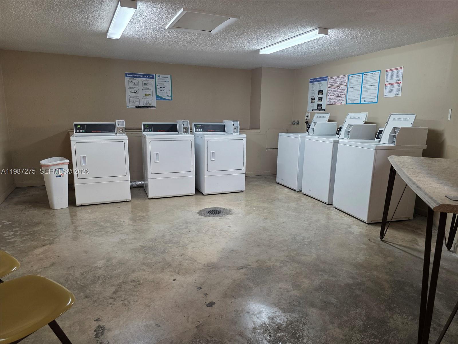 8615 NW 8th St #319 Miami, FL 33126