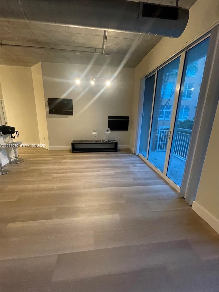 image Cite on the Bay East1