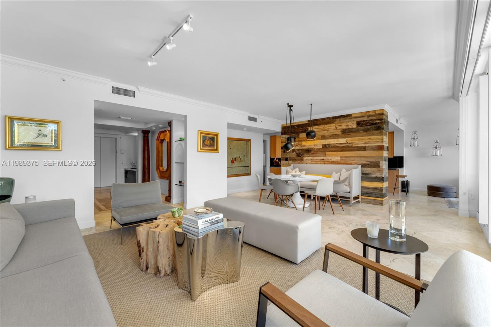 430 Grand Bay Dr #307 Key Biscayne, FL 33149