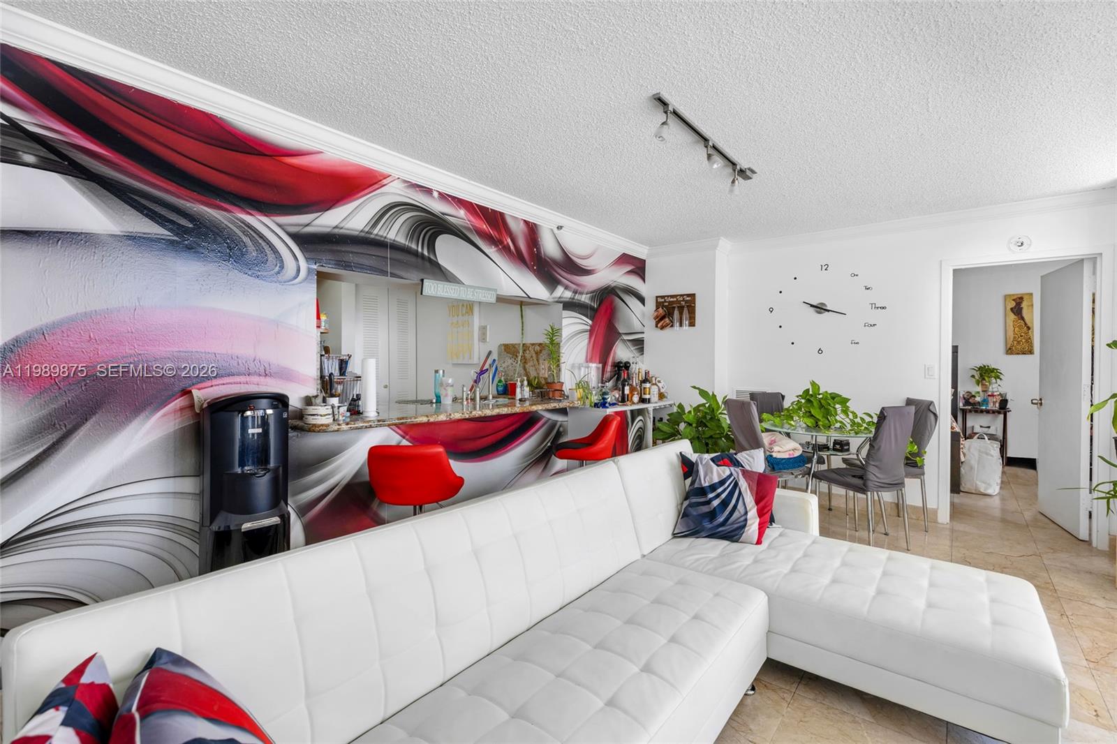7601 E Treasure Dr #1924 North Bay Village, FL 33141