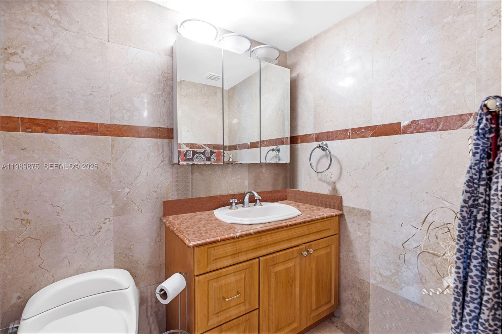 7601 E Treasure Dr #1924 North Bay Village, FL 33141
