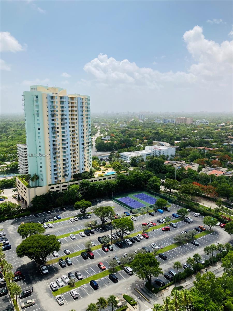 image Brickell Bay Club29