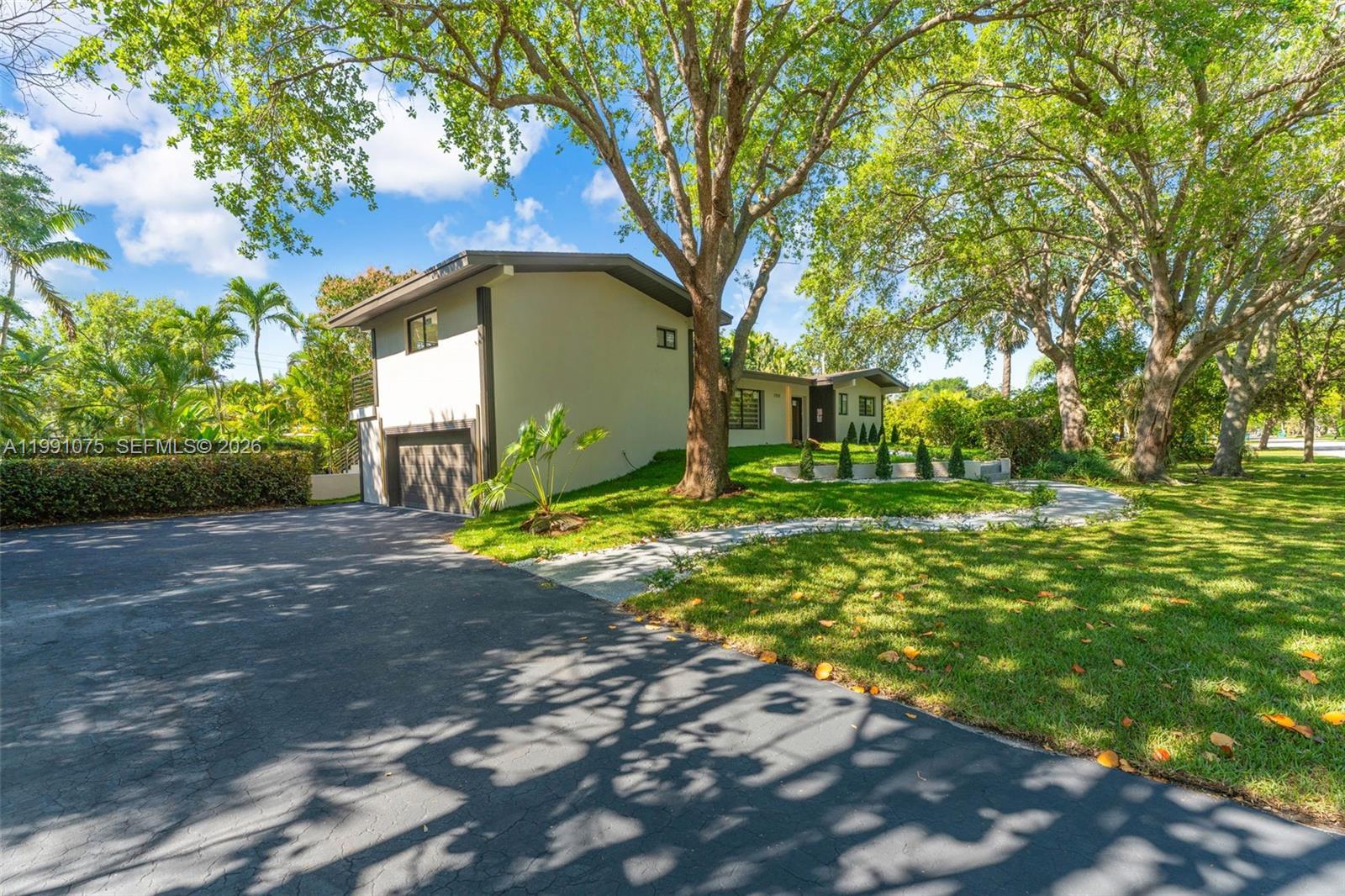 7920 SW 132nd St Pinecrest, FL 33156