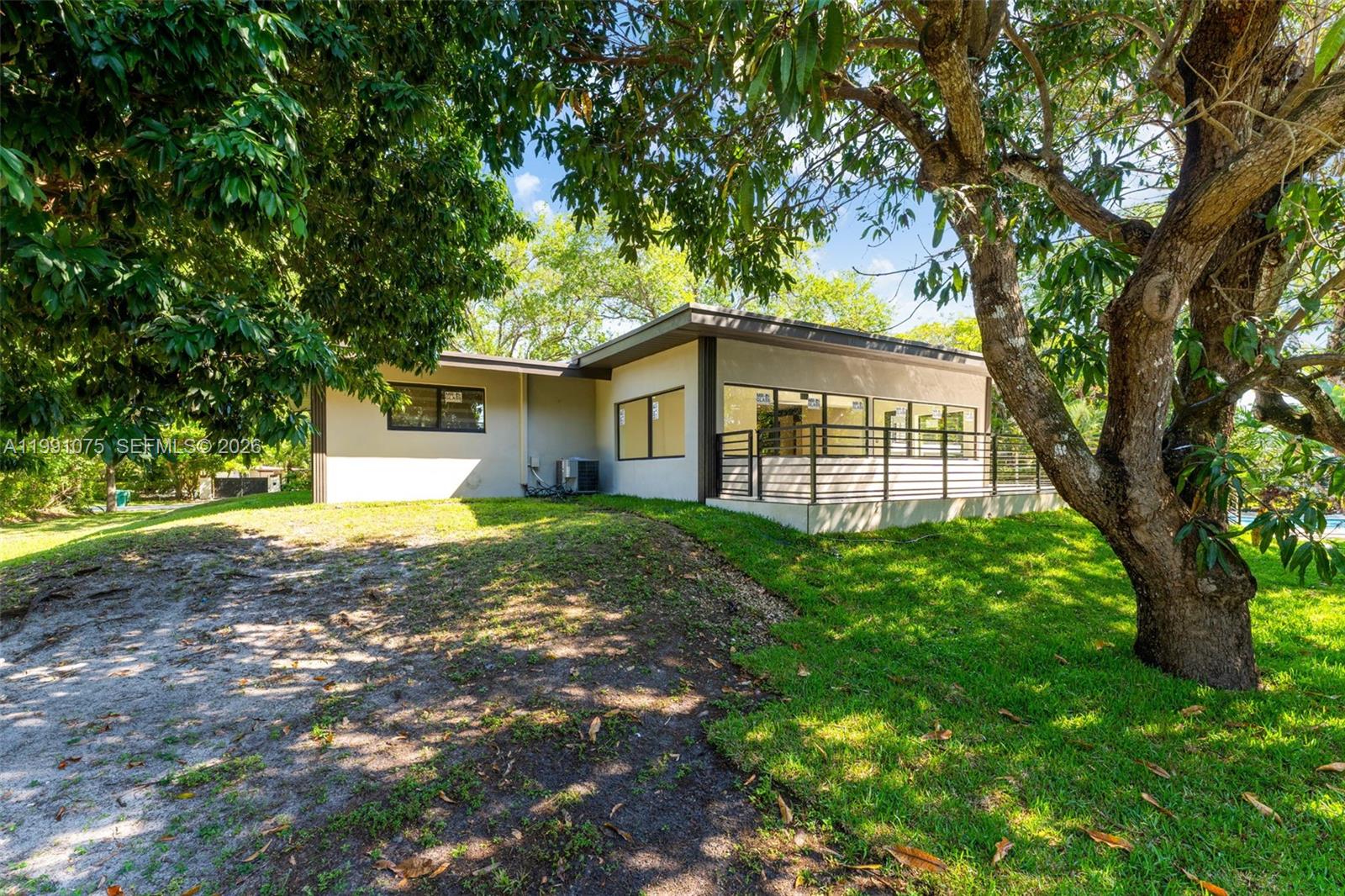 7920 SW 132nd St Pinecrest, FL 33156