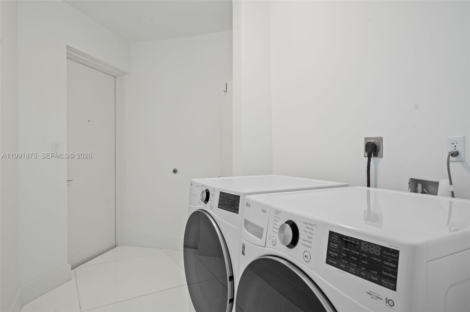 2020 N Bayshore Dr #2502 Miami, FL 33137