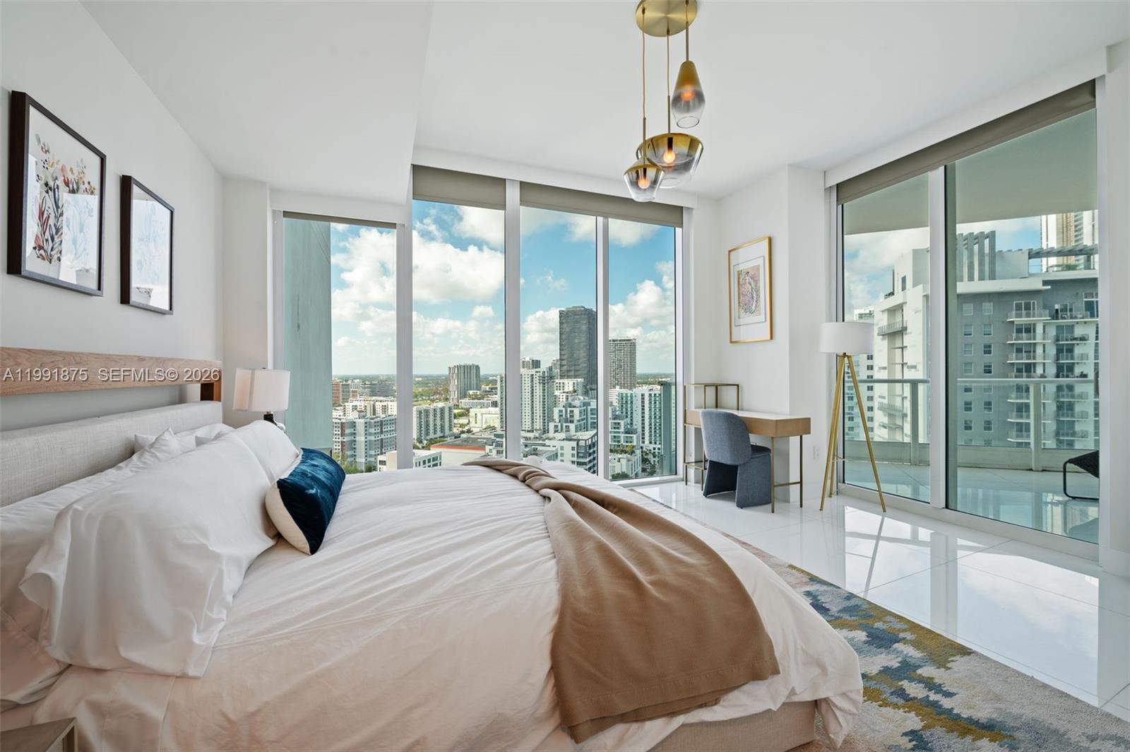 2020 N Bayshore Dr #2502 Miami, FL 33137