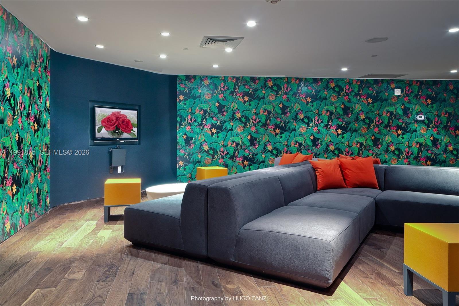 2020 N Bayshore Dr #2502 Miami, FL 33137