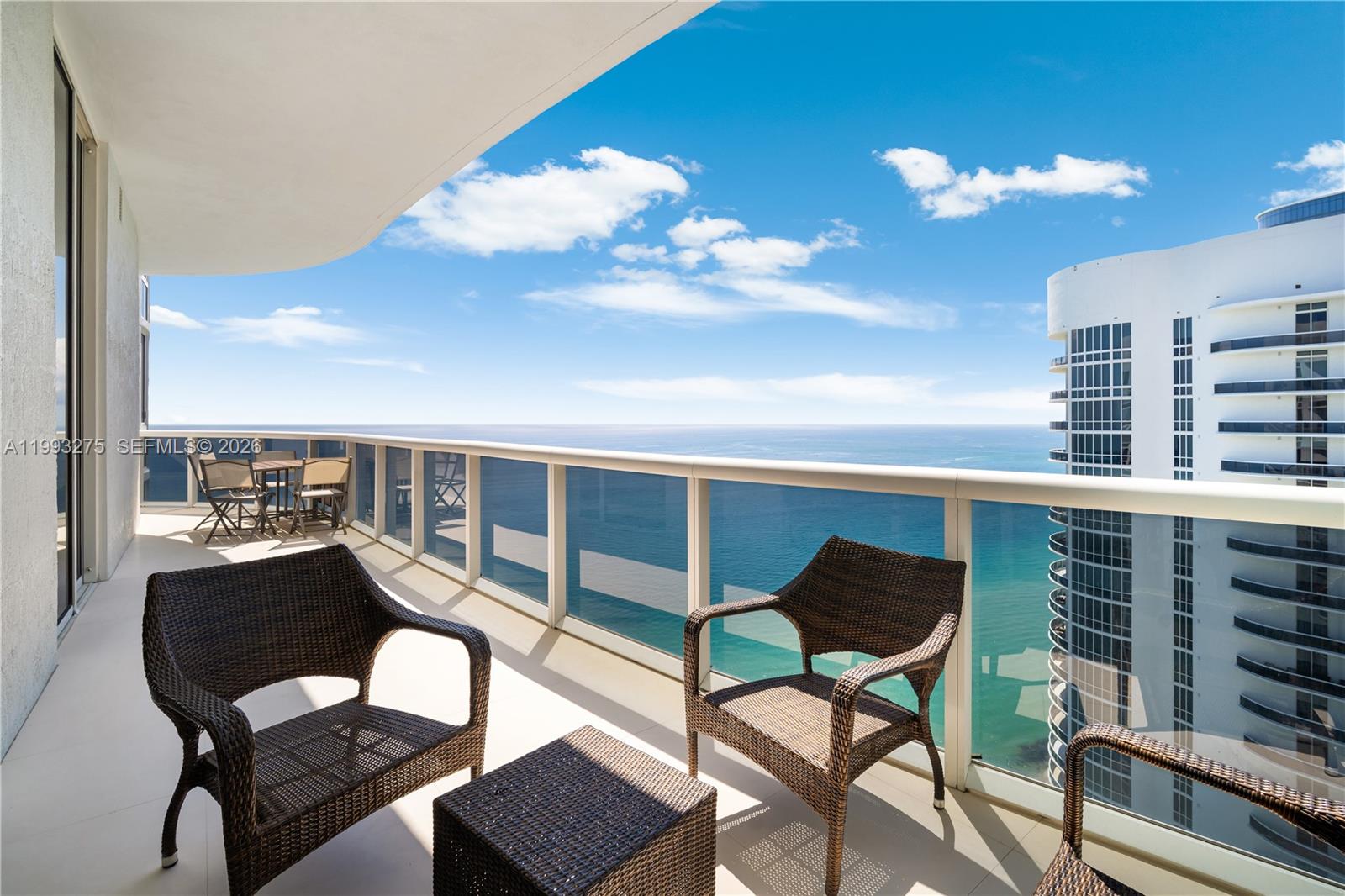 image Trump Tower 128