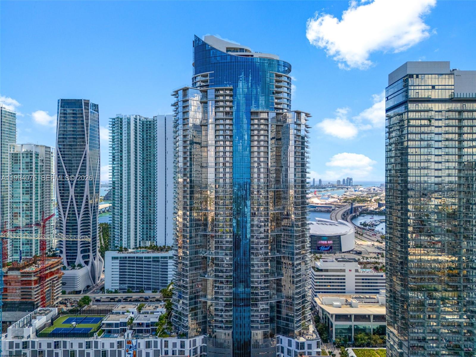 image Paramount Miami Worldcenter1