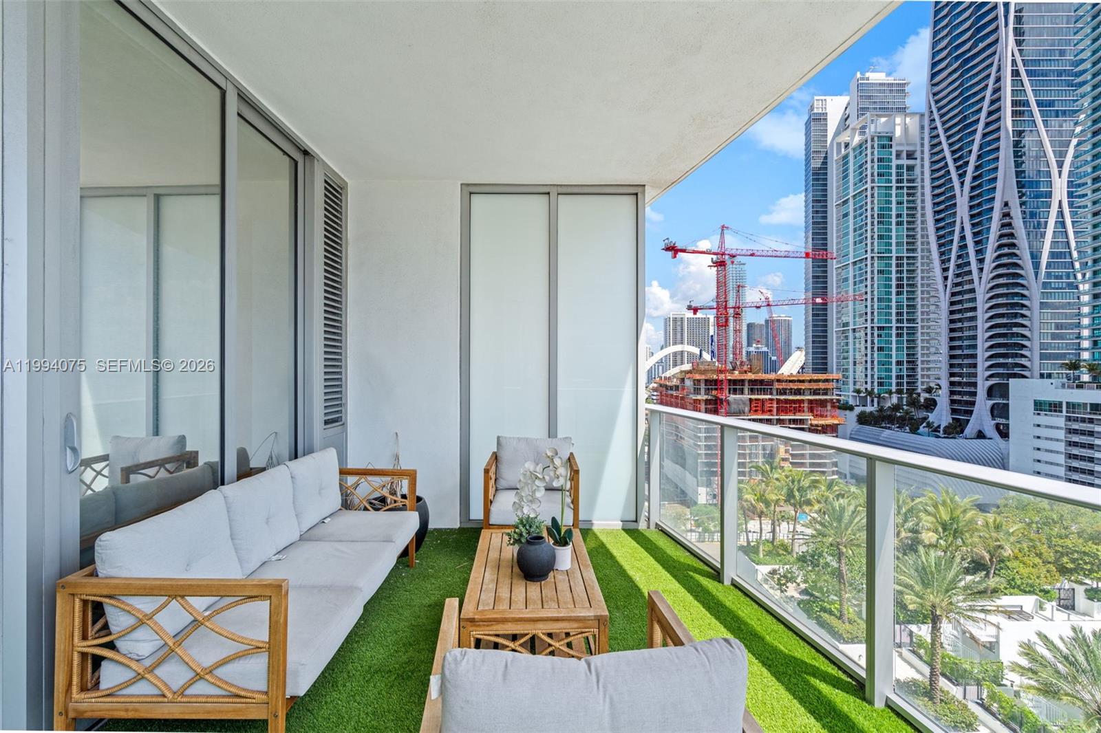 image Paramount Miami Worldcenter30