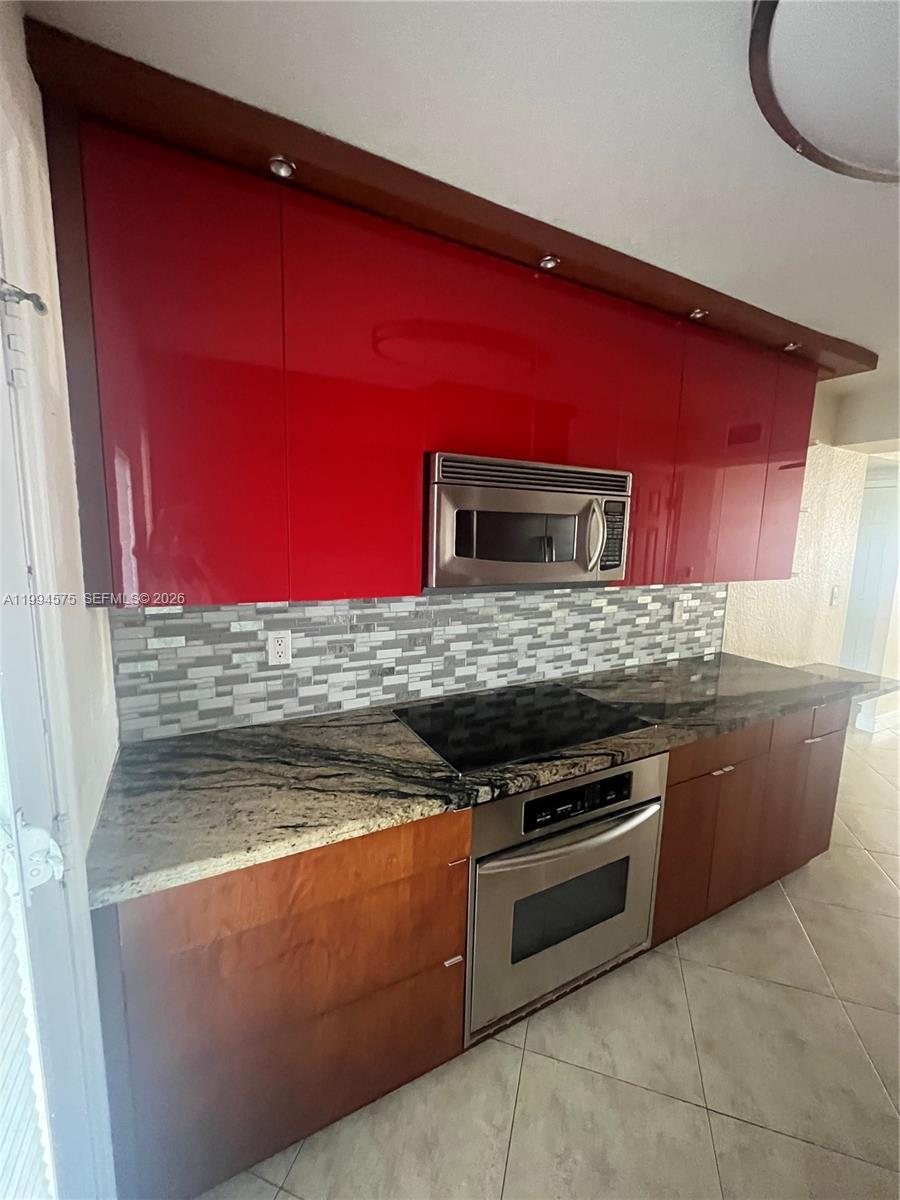 3923 NE 166th St #N-106 North Miami Beach, FL 33160