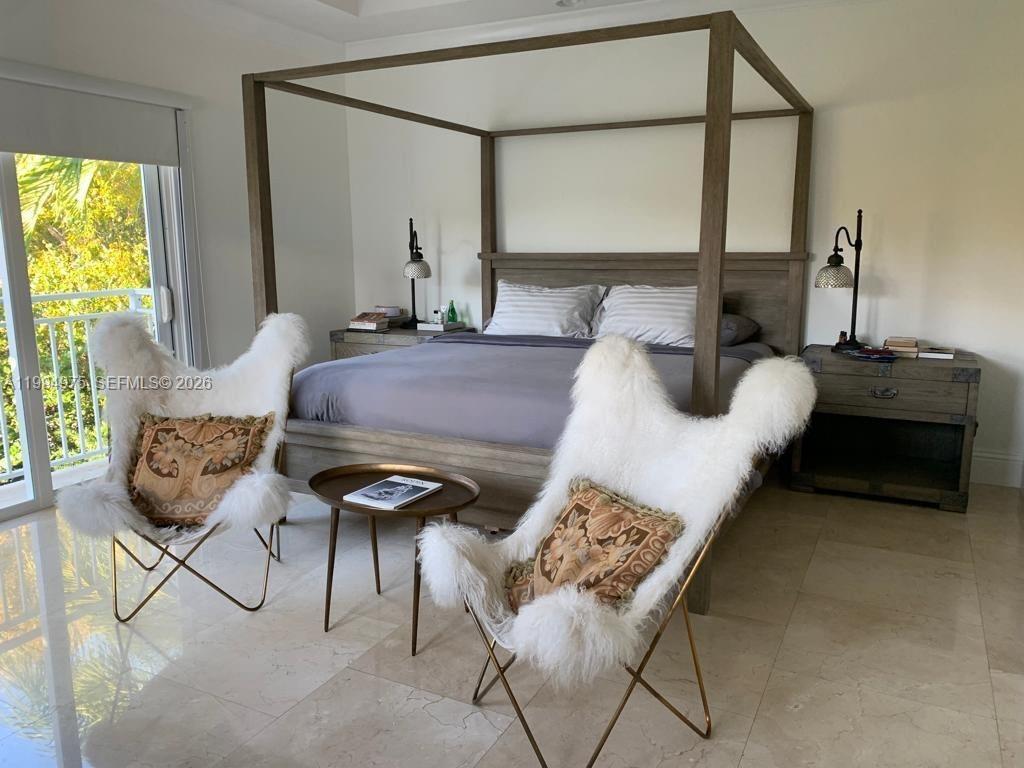 8 Turtle Walk #8 Key Biscayne, FL 33149