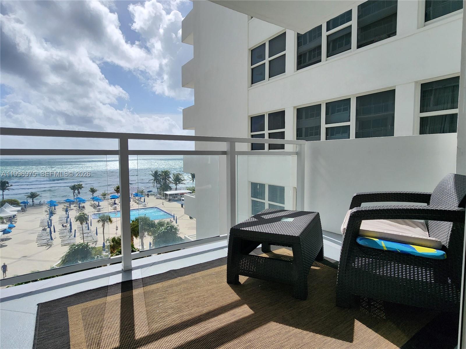 2030 S Ocean Dr #515 Hallandale Beach, FL 33009