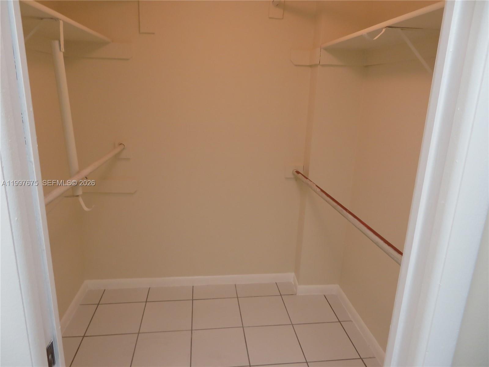 8005 SW 107th Ave #309 Miami, FL 33173