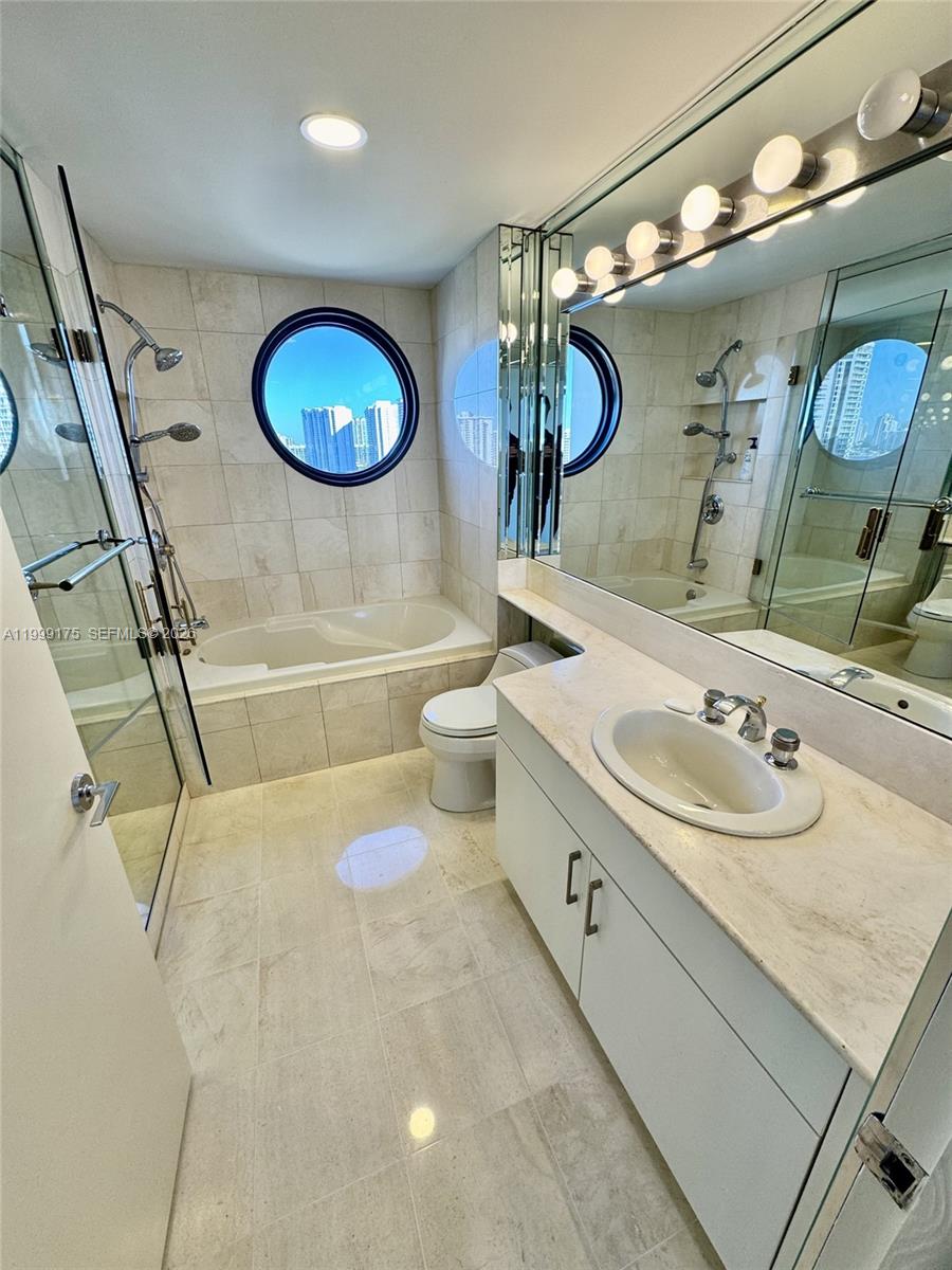 2000 Island Blvd #1801 Aventura, FL 33160