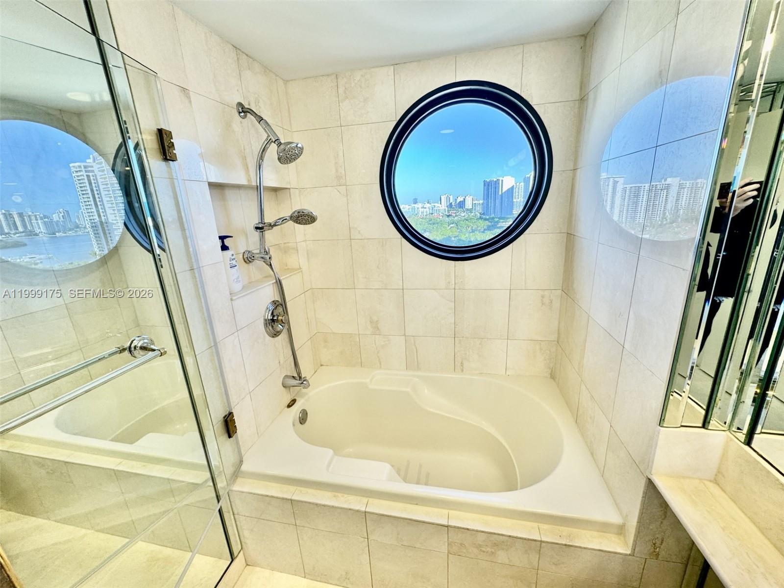 2000 Island Blvd #1801 Aventura, FL 33160