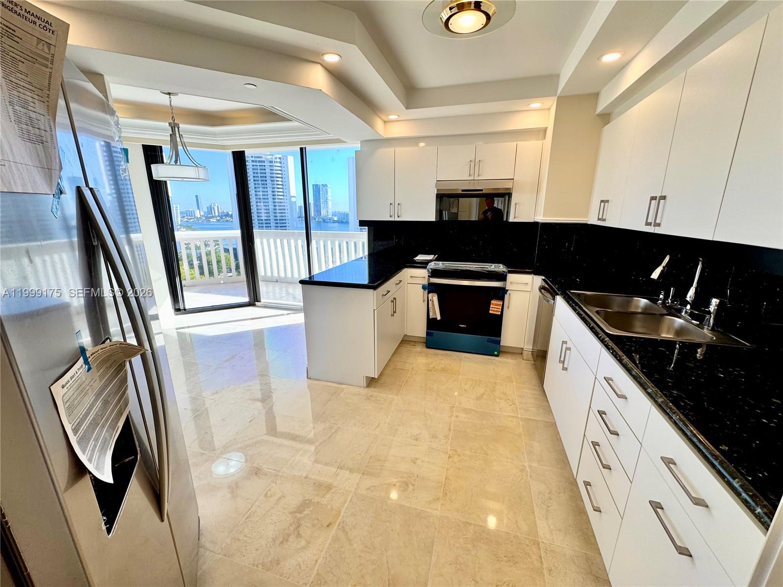 2000 Island Blvd #1801 Aventura, FL 33160