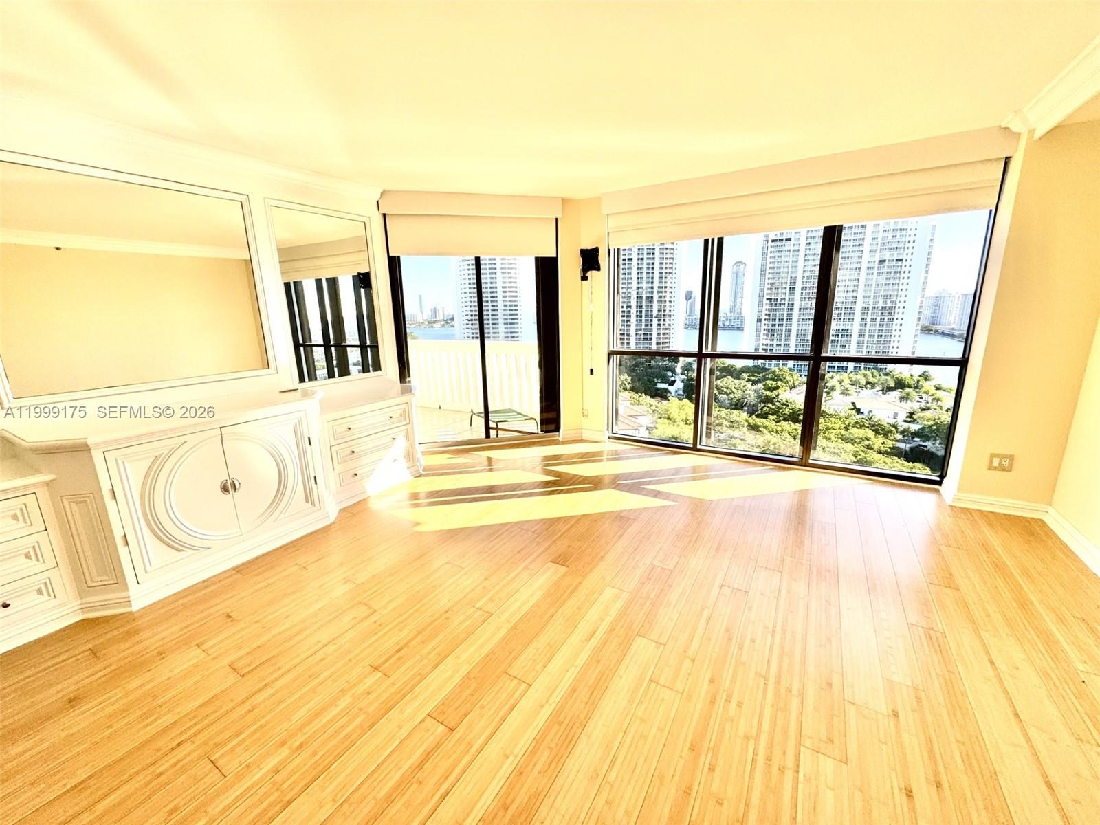 2000 Island Blvd #1801 Aventura, FL 33160