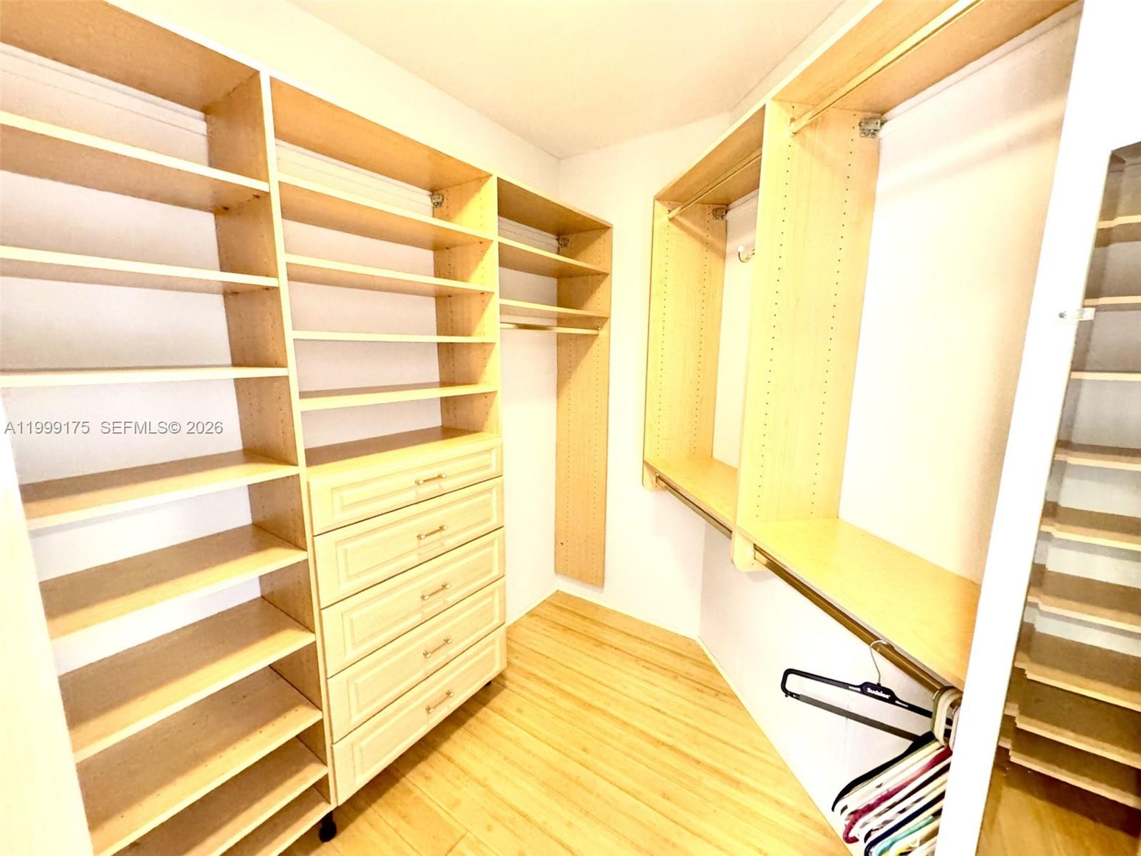 2000 Island Blvd #1801 Aventura, FL 33160