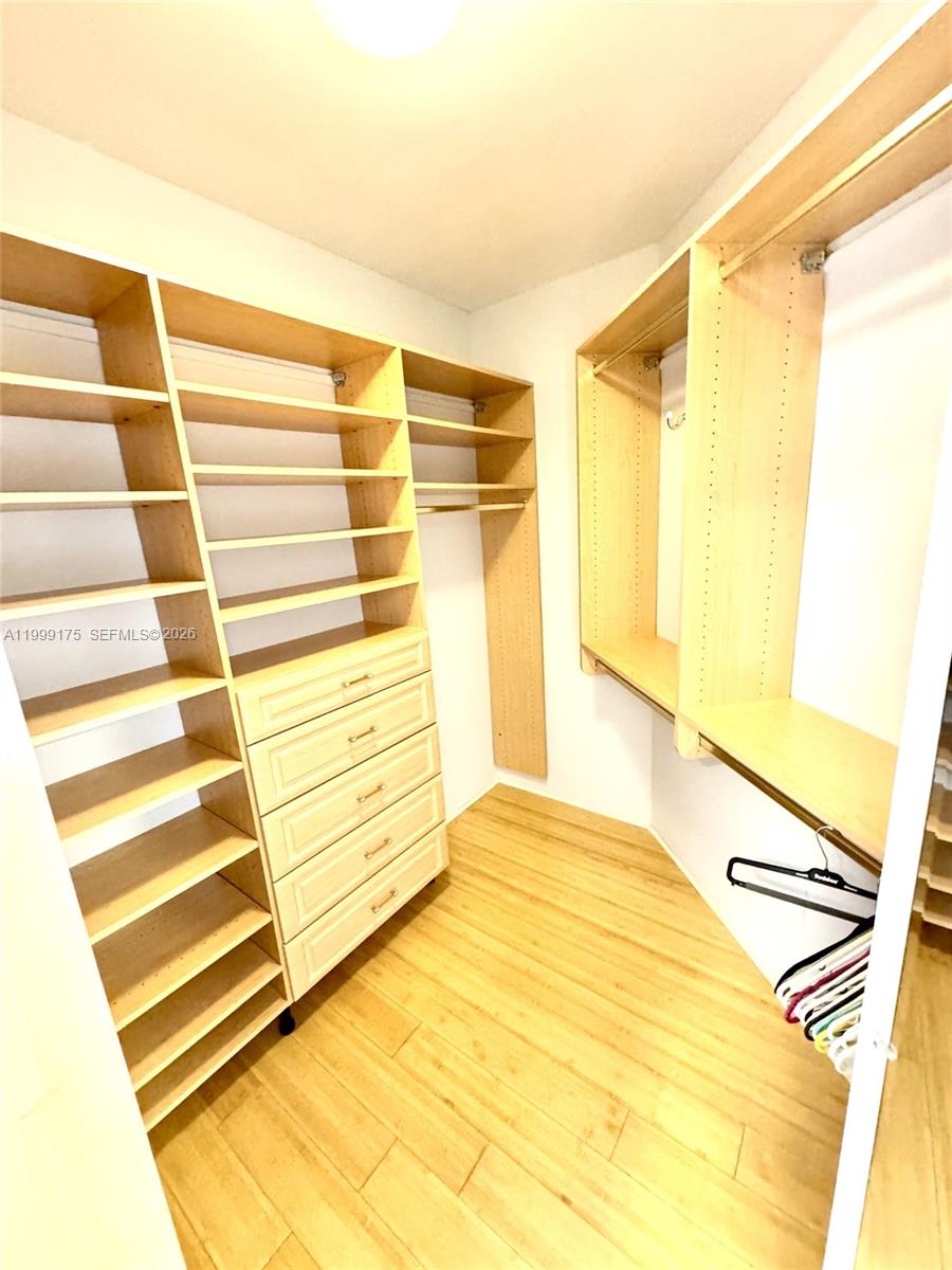 2000 Island Blvd #1801 Aventura, FL 33160