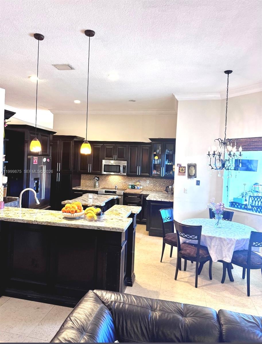 9494 SW 125th Ter Miami, FL 33176