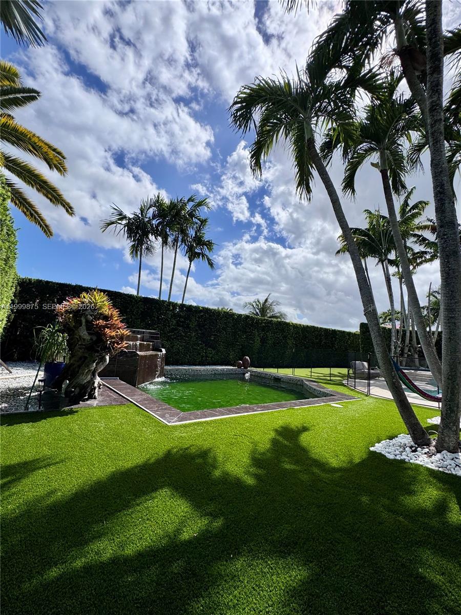 9494 SW 125th Ter Miami, FL 33176