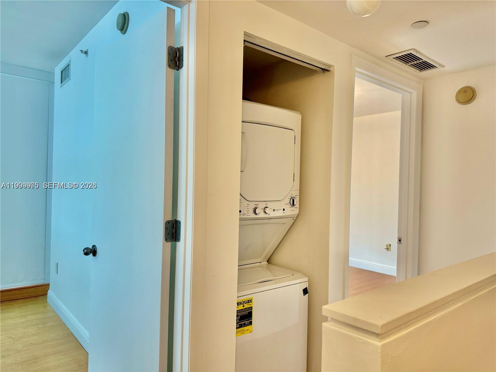 3131 NE 188th St #2-1213 Aventura, FL 33180