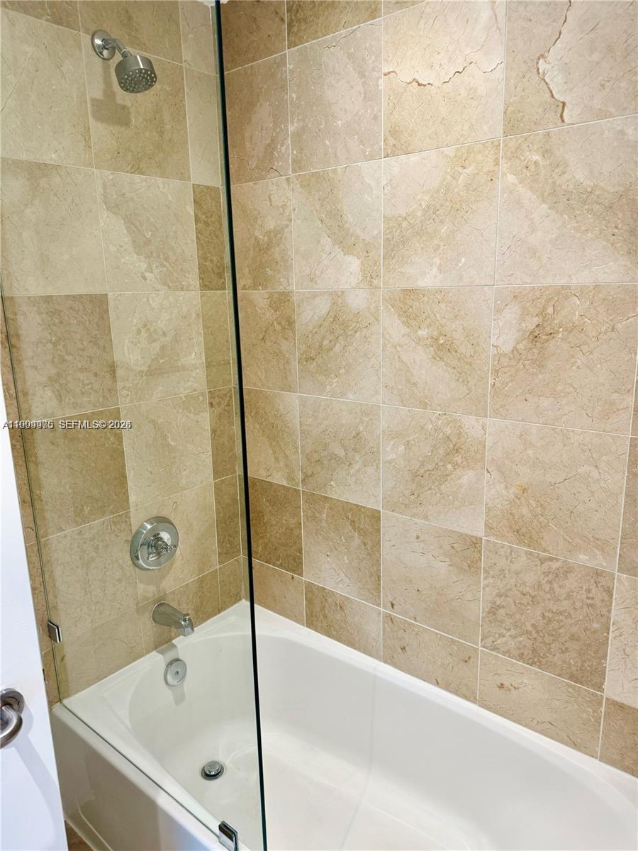 3131 NE 188th St #2-1213 Aventura, FL 33180