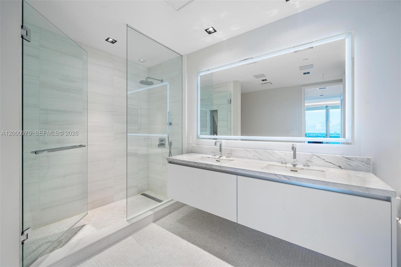 700 NE 26th Ter #3901 Miami, FL 33137