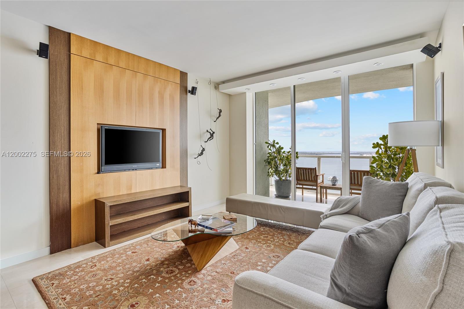 image Emerald at Brickell5