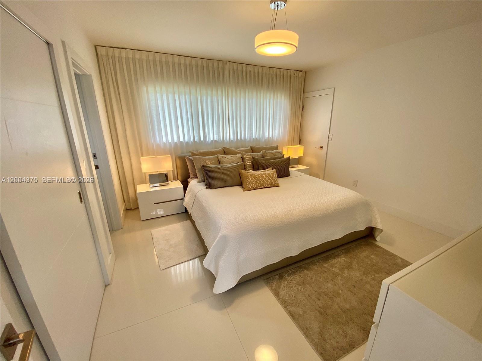 265 N Shore Dr Miami Beach, FL 33141