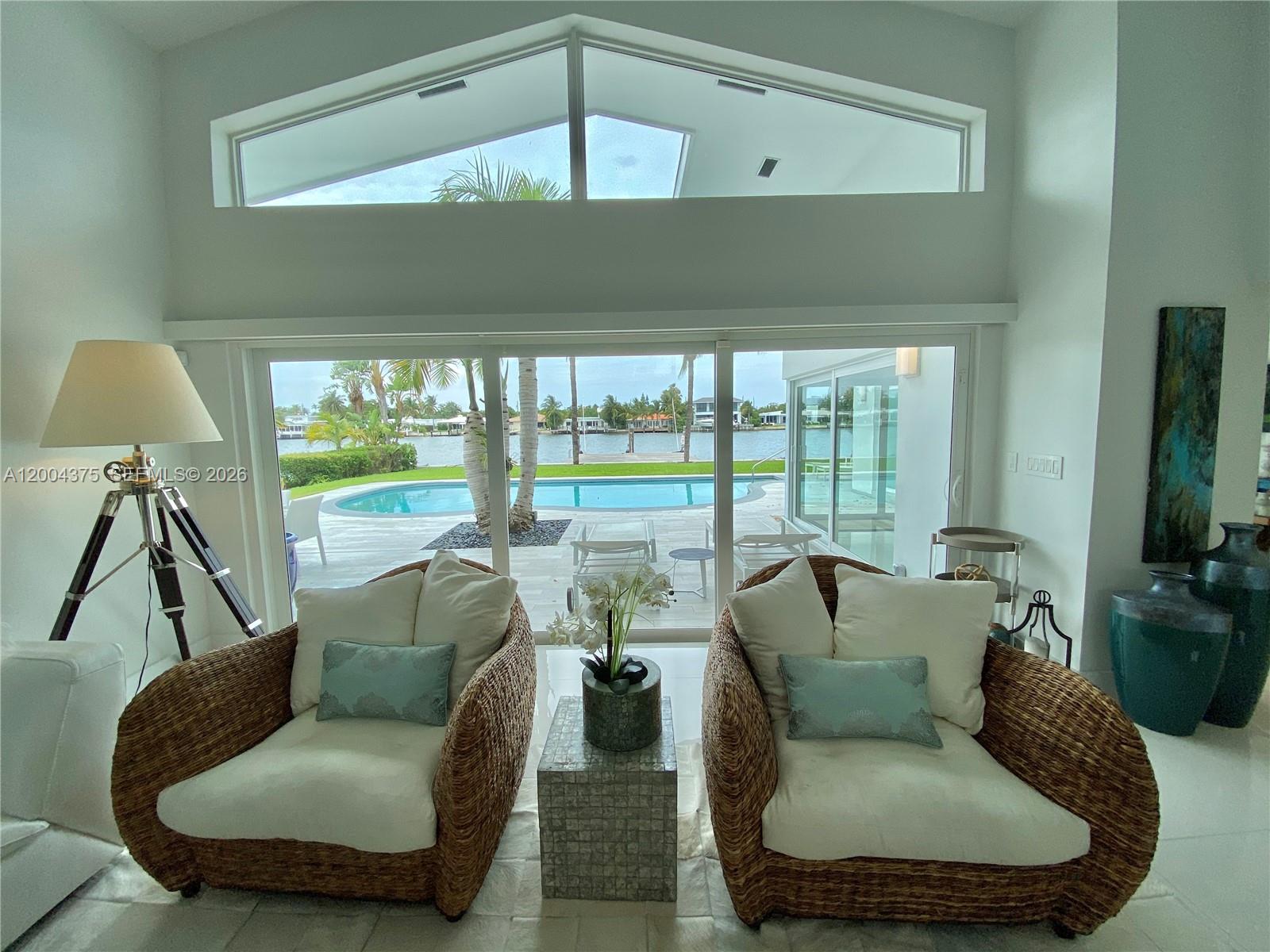 265 N Shore Dr Miami Beach, FL 33141