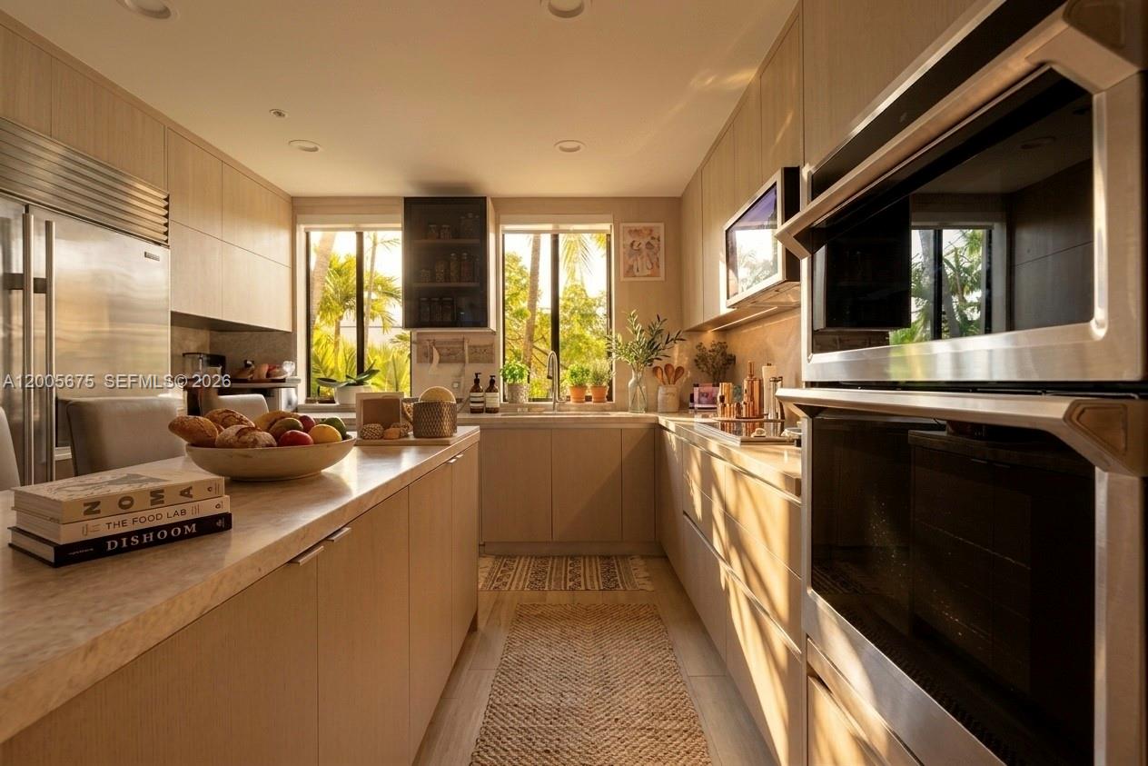 1160 98th St Bay Harbor Islands, FL 33154