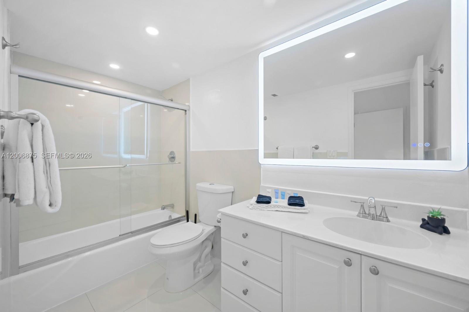 19370 Collins Ave #1122 Sunny Isles Beach, FL 33160